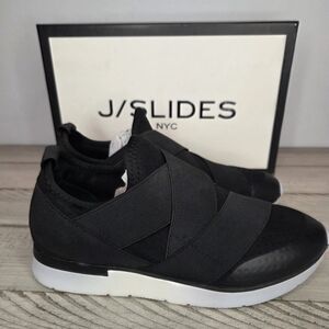 NWT J SLIDES Womens Black Ginny Round Toe Wedge Slip On Athletic Sneakers 6 M